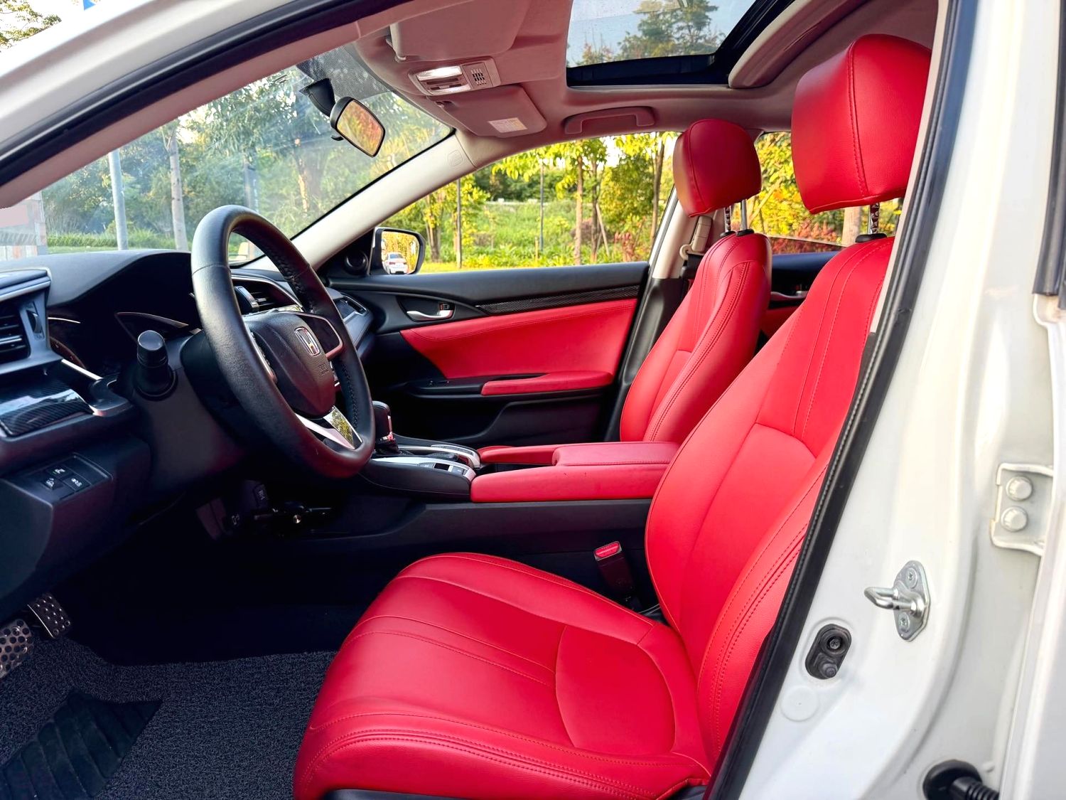 2019 Honda Civic 1.5T CVT 220TURBO Sport Edition Automatic - 图片 4