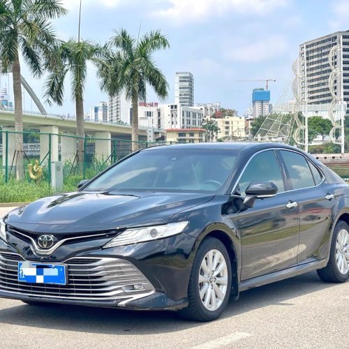 2018 Toyota Camry 2.0G Luxury Edition Automatic