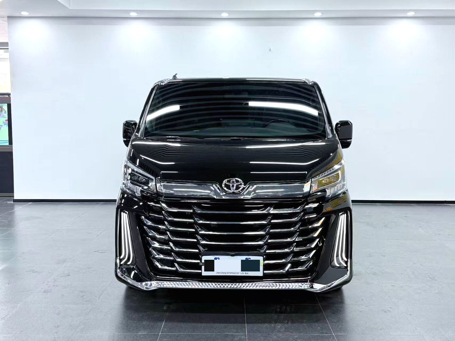 Toyota Hiace 3.5 Middle East Spec Automatic Van - 图片 2