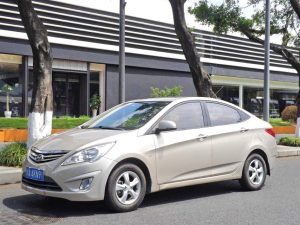 Hyundai Verna Sedan, 2010, 1.4L GLS, Manual Transmission