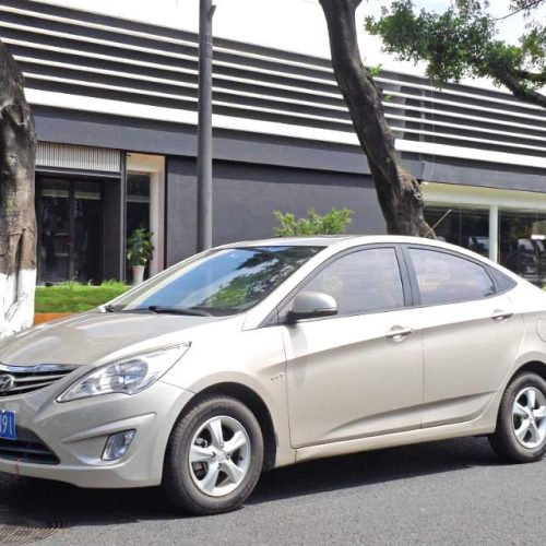 Hyundai Verna Sedan, 2010, 1.4L GLS, Manual Transmission