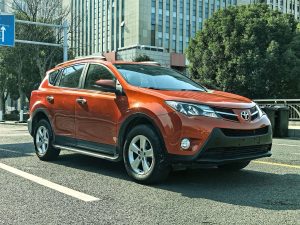 Toyota RAV4, registered in Feb 2014, 2.5L full-time 4WD