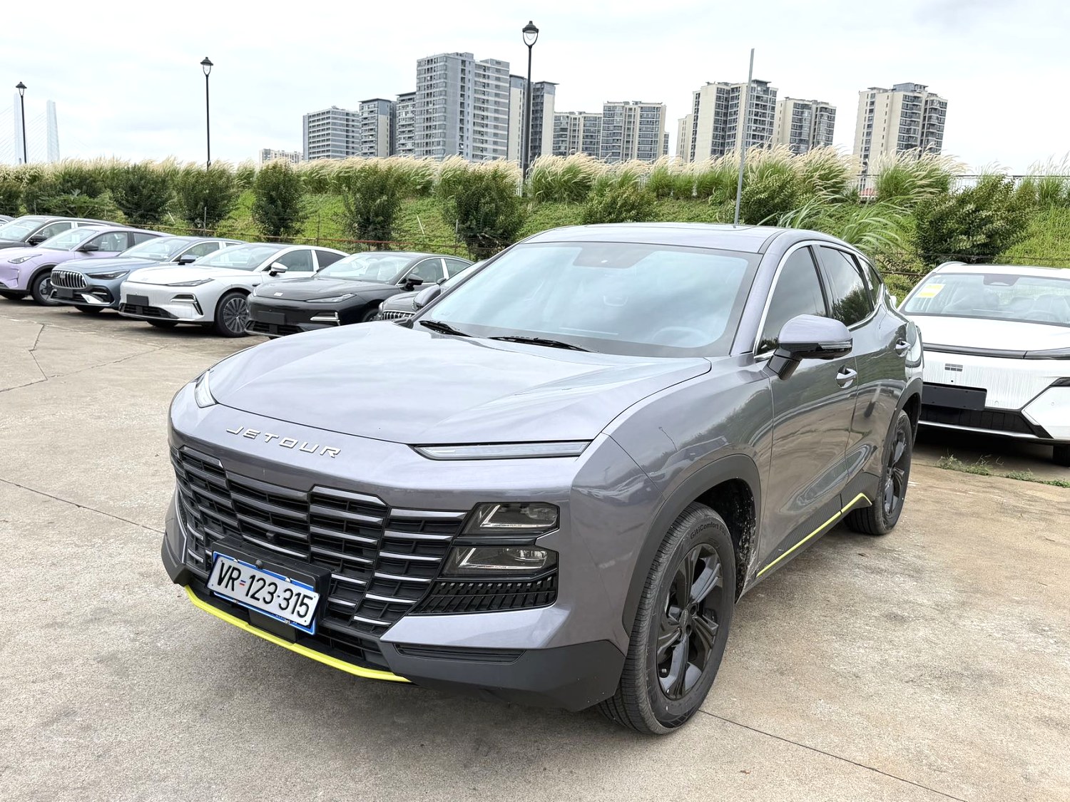 Jetour 2025 Dashing 1.5T Elite Edition Automatic Transmission