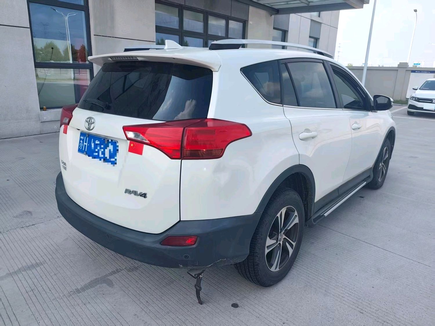 Toyota RAV4 2015 2.0 CVT 2WD Fashion Version, Automatic - 图片 6