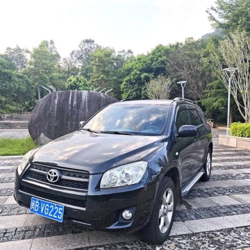 Toyota 2010 RAV4 2.0L Luxury Upgraded Version Automatic