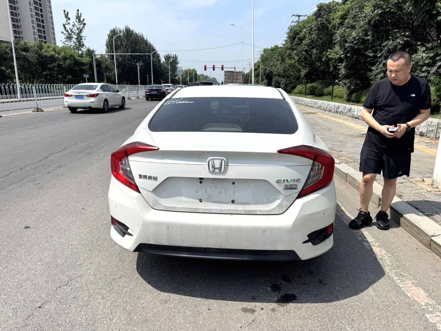 Honda Civic 2016 1.5T 220TURBO Luxury Version, Manual - 图片 3