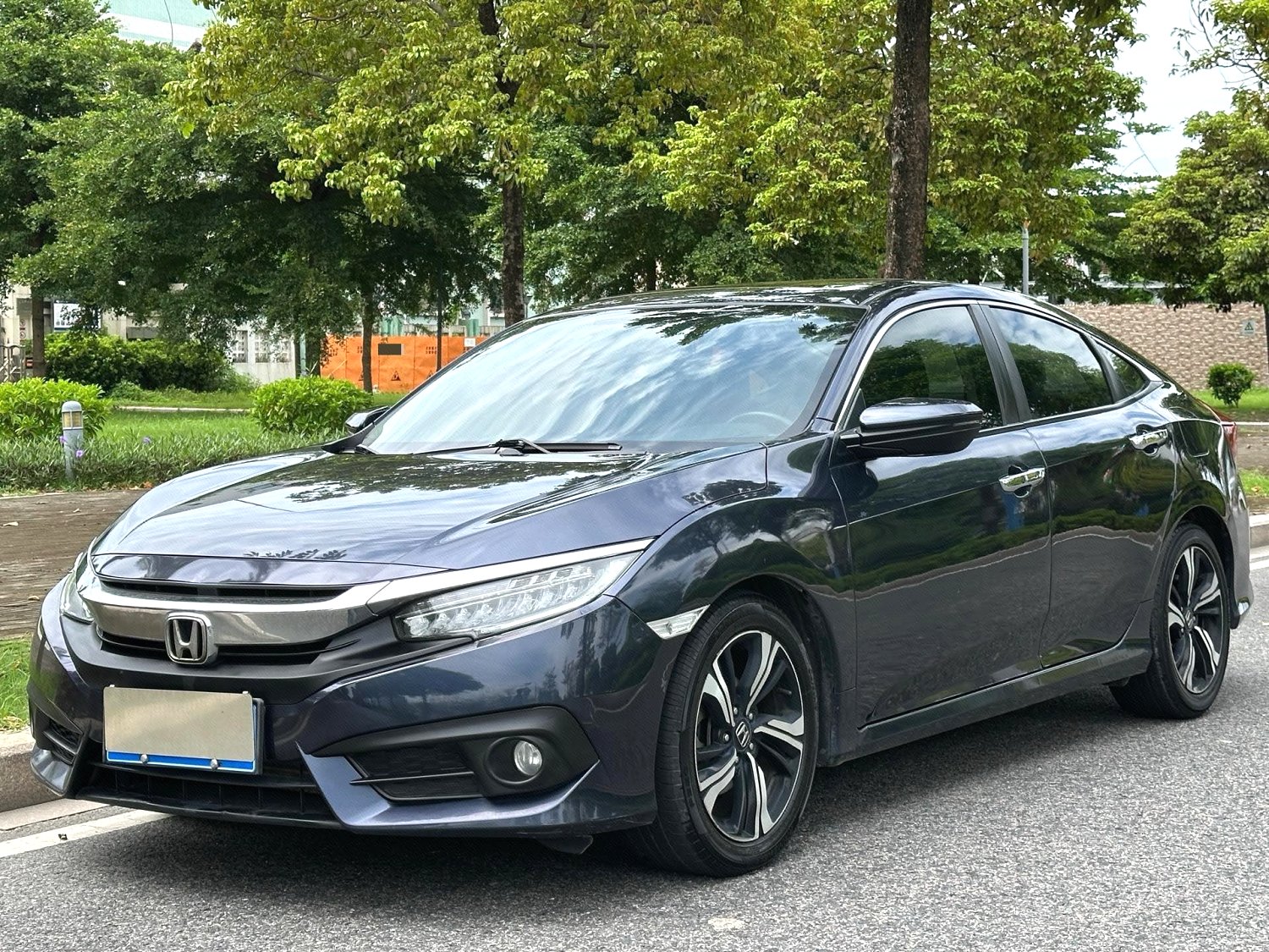 Honda Civic 2016 1.5T CVT 220TURBO Premium Version, Automatic